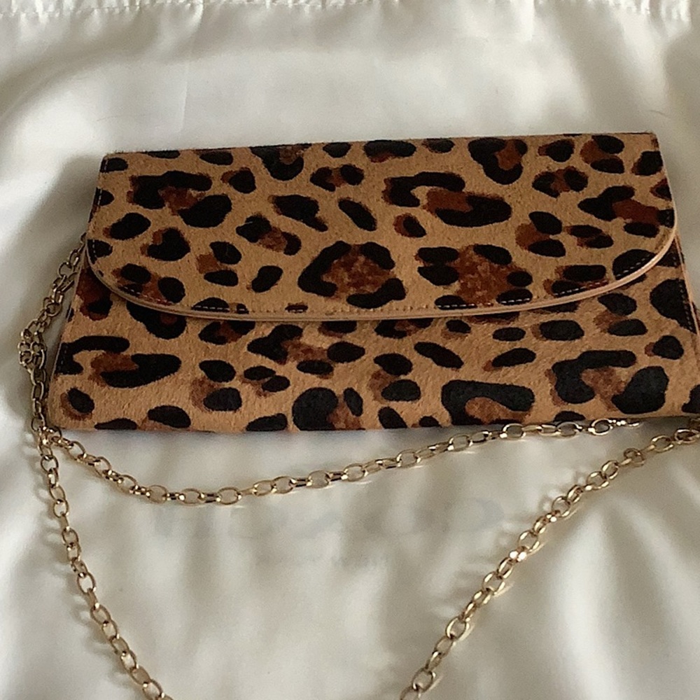 Like new! Purchased at Nordstrom.